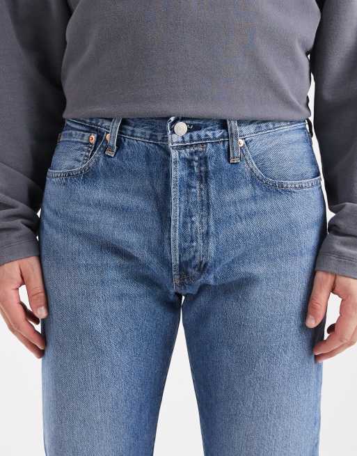 Levi's – 501 Original – Straight Jeans in mittelblauer Waschung, 5 von 5