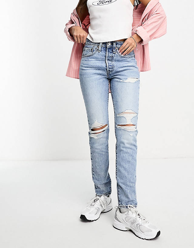 Levi's - 501 skinny jean in light blue with distressing