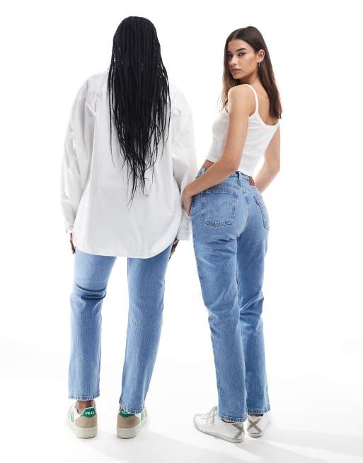 Levi's high waisted mom jeans in light wash