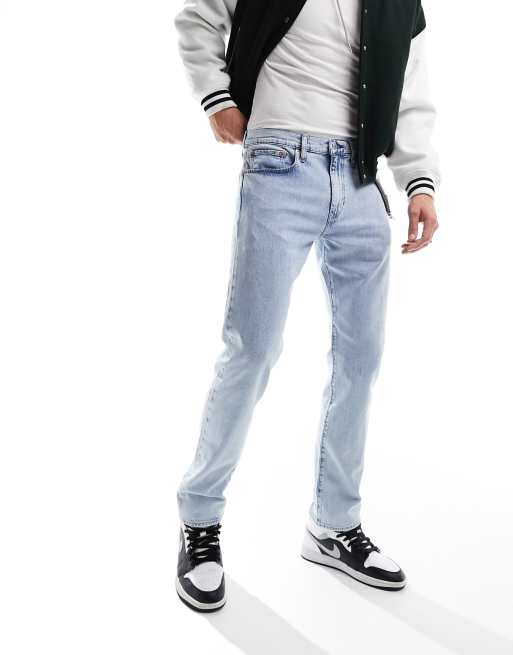 Levi's – 502 – Jasnoniebieskie dopasowane jeansy ze zwężanymi nogawkami