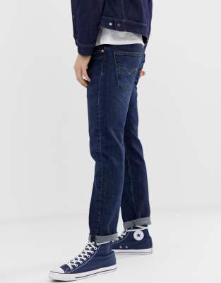 Levi's 502 regular tapered fit jeans in 