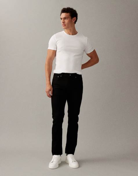 Levi's - 502 - Smaltoelopende jeans in zwart - view 1