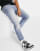 Thumbnail 1 van 4