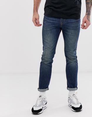 levi's dark wash jeans