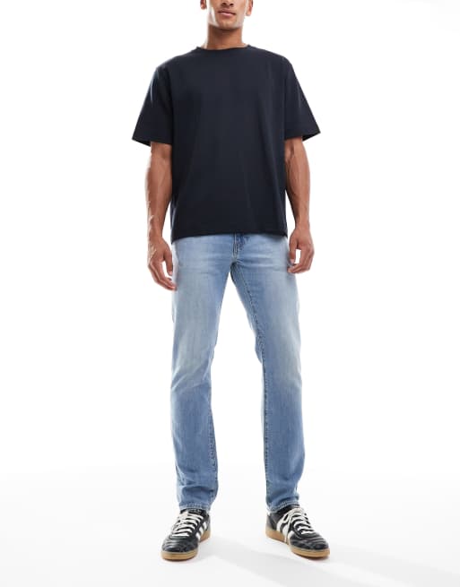 Levi's – 511 – Dopasowane lekkie jeansy w kolorze jasnoniebieskim