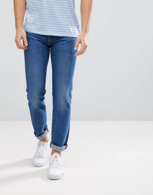 levi's mid blue jeans