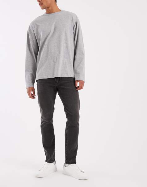 Levi's 512 slim tapered jeans in black - view 1