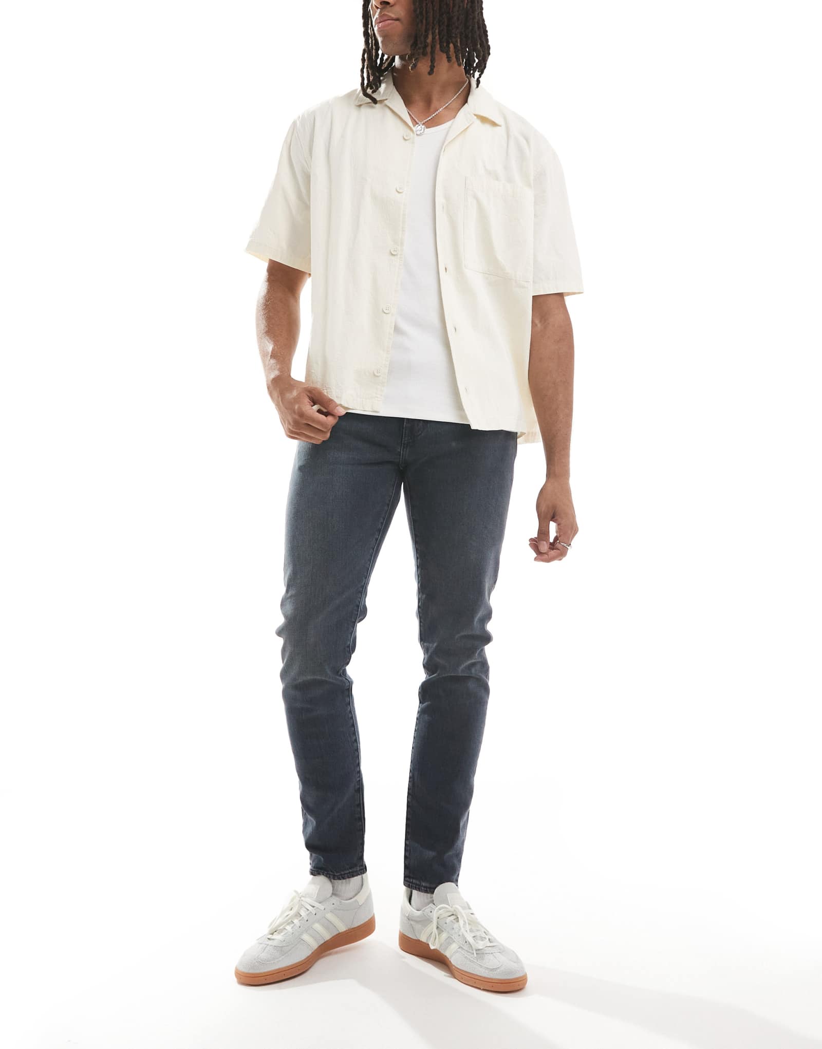 Узкие зауженные джинсы Levi's 512 черного цвета, застиранные