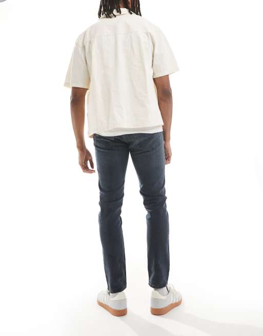 Levi's 512 slim tapered jeans in washed black , 3 of 5