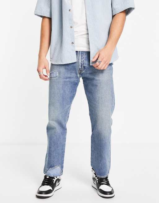 Levi s 551z straight fit cropped jeans in mid blue