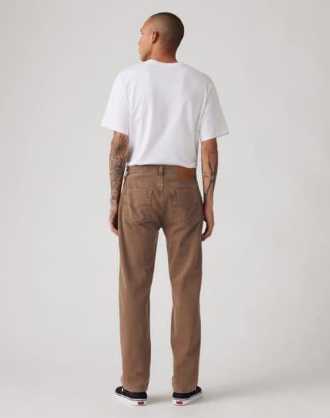 Levi's 555™ relaxed straight jeans in brown - view 1