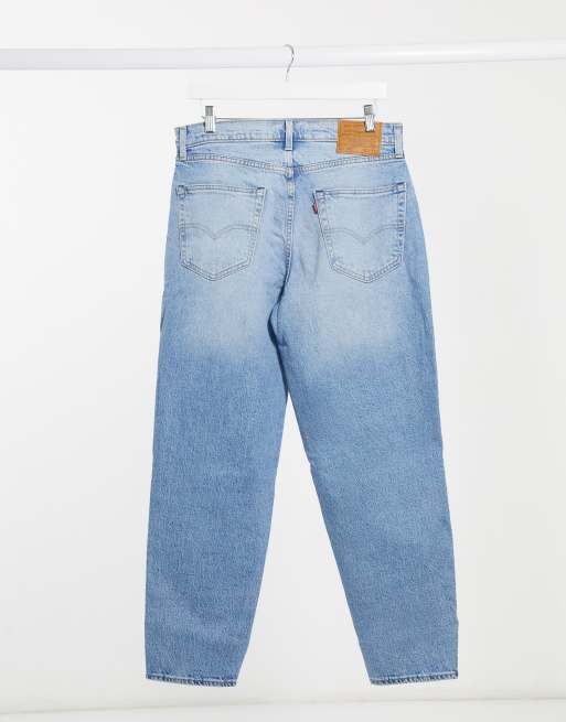 Levi's 562 loose tapered jeans in mud trek | ASOS