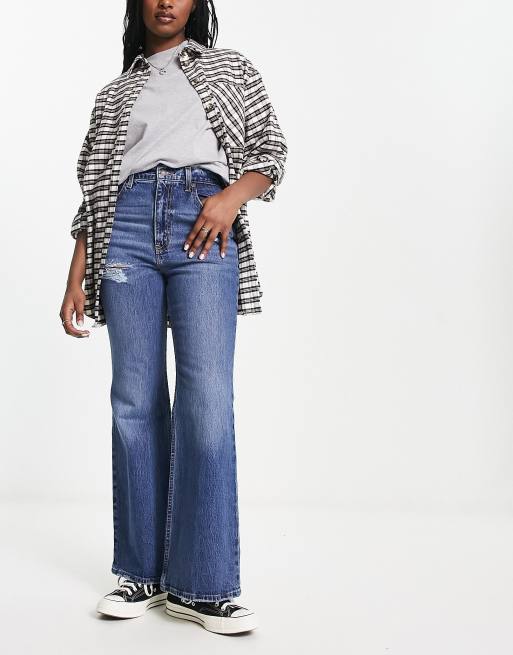 Levi's® 70S HIGH FLARE - Flared Jeans - light indigo destructed