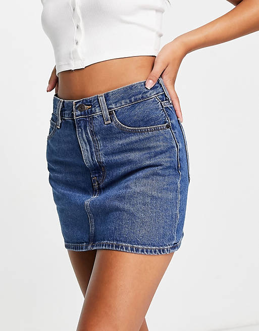 Levi's 70s high rise mini skirt in mid wash