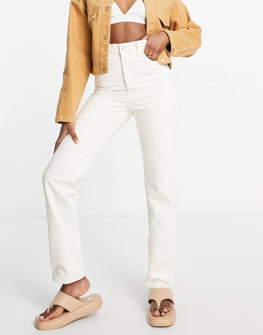 Levi's 70's high waisted slim straight jeans in ecru | ASOS