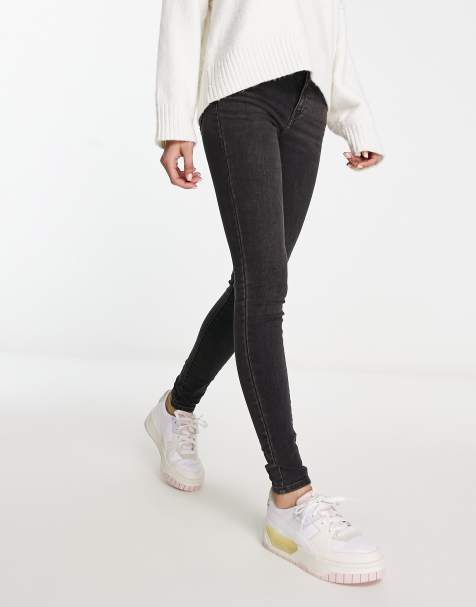 Levi's – 710 – Bleksvarta, extra skinny jeans - view 1