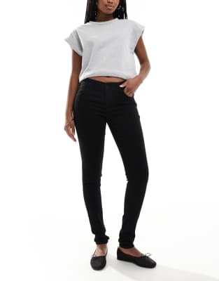 Levi's 710 super skinny jean in black