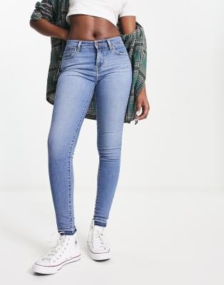 Levi's 710 super skinny jeans in light wash-Blue