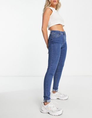 Levi's 721 high rise skinny jean in mid wash blue | ASOS