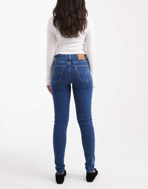 Levi's 721 skinny jeans high rise in mid blue, 2 of 5