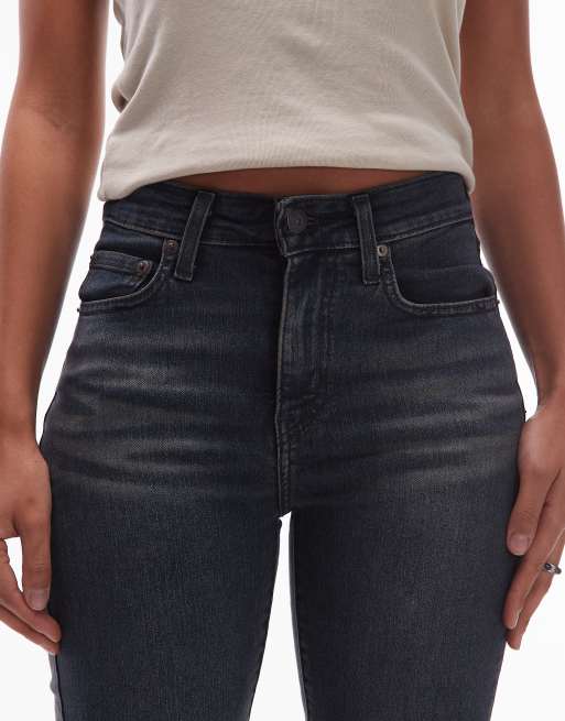 Levi's - 721 - Vaqueros ajustados de talle alto con lavado oscuro, 5 de 5