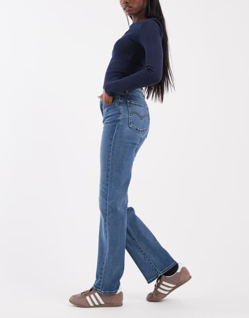 Levi's 723 high rise straight jeans in blue, 2 of 5