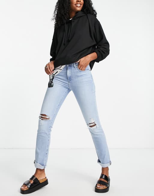 Ripped jeans clearance levi