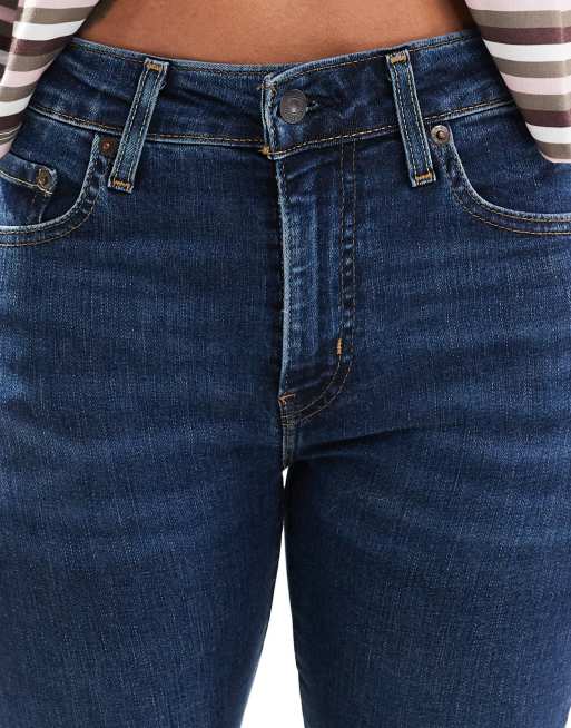 Levi's 725 High-rise bootcut jeans in dark indigo, 5 of 5