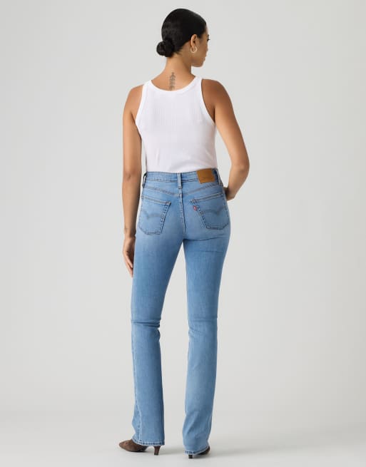 Levi's 725 high rise bootcut jeans in lichtblauw, 2 van 4