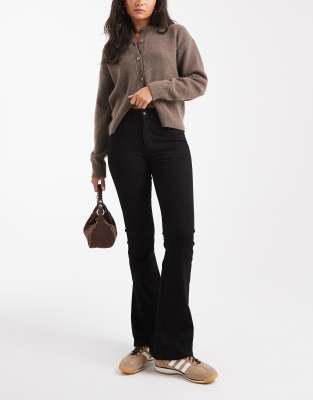 Levi's - 726 - Schlagjeans in Schwarz mit hohem Bund