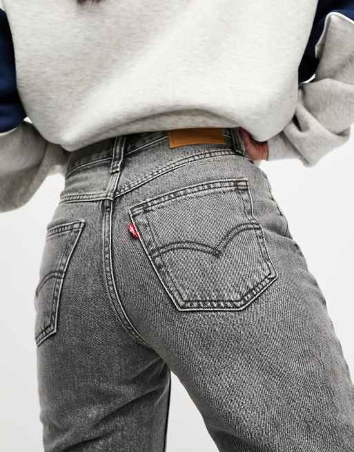 Levi's 80's mom jeans in grey wash, 3 of 5