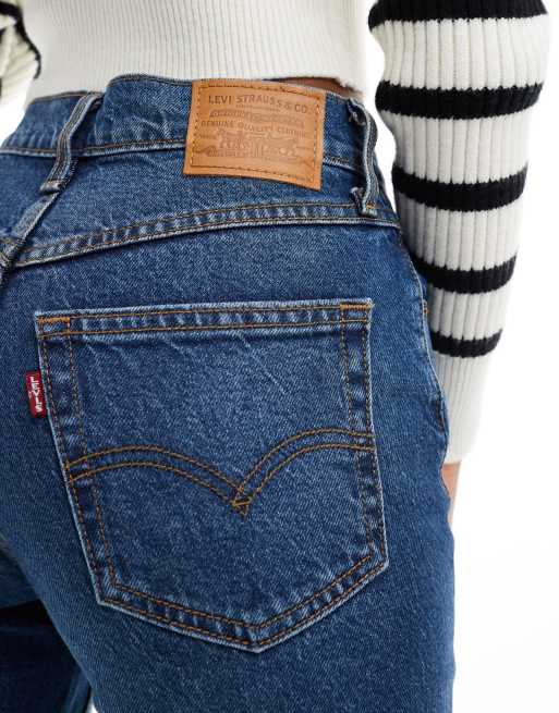 Levi's 80's mom jeans in mid blue, 3 of 5