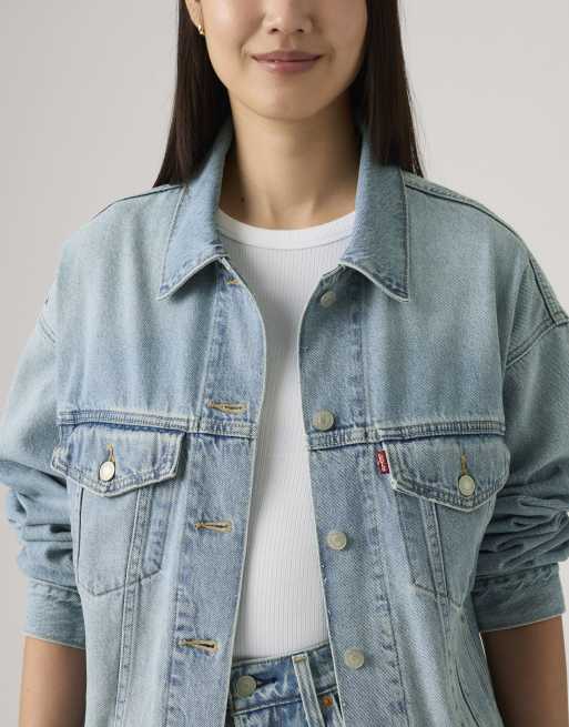 Levi's 90s trucker denim jacket in blue, 3 of 4