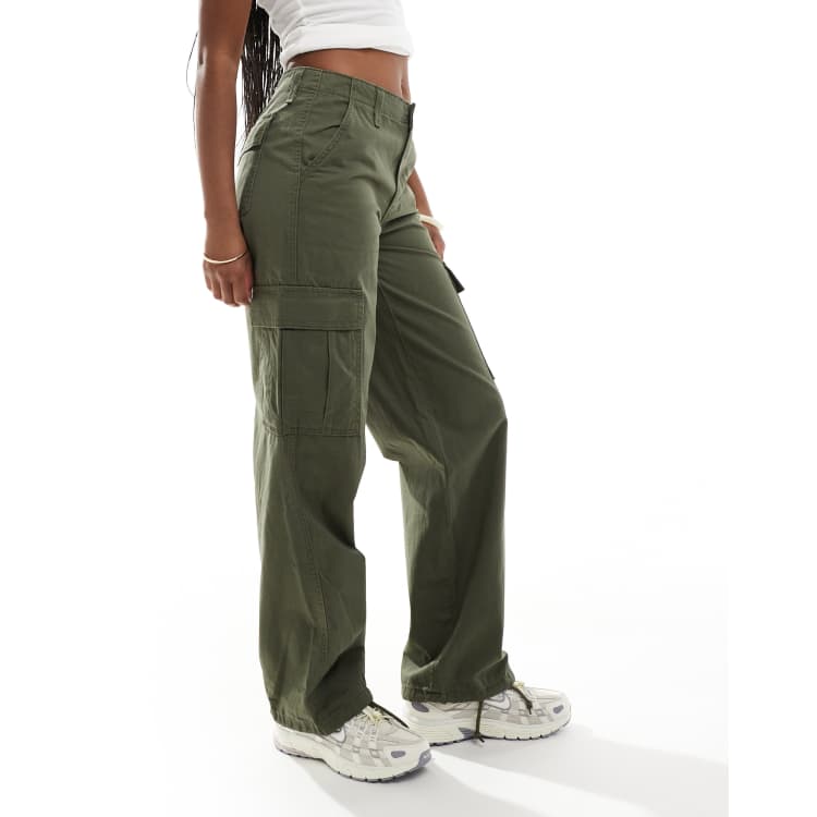 Levi's® Women's Mid-rise 94's Baggy Cargo Wide Leg Jeans - Olive