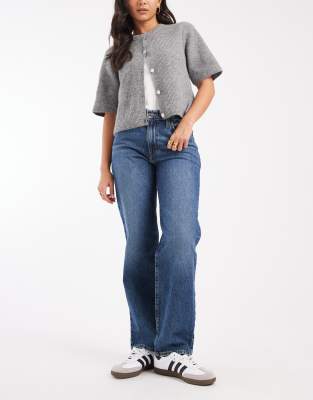 Levi's - '94 - Weit geschnittene Jeans in Mittelblau