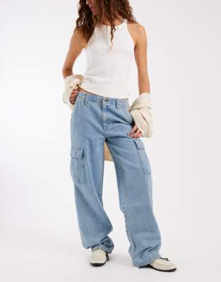 Levi's - '94 - Weite Cargo-Jeans in Hellblau