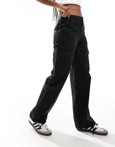 Levi's – 94 – Weite Cargohose in Schwarz - view 1