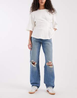 Levi's - '94 - Weite Jeans in Mittelblau mit Zierrissen