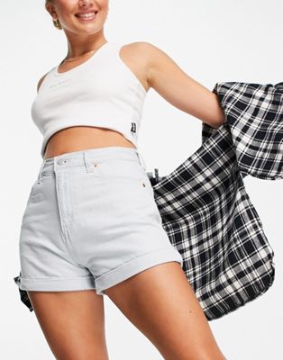 Levi's A-line mom shorts in bleach wash - ASOS Price Checker