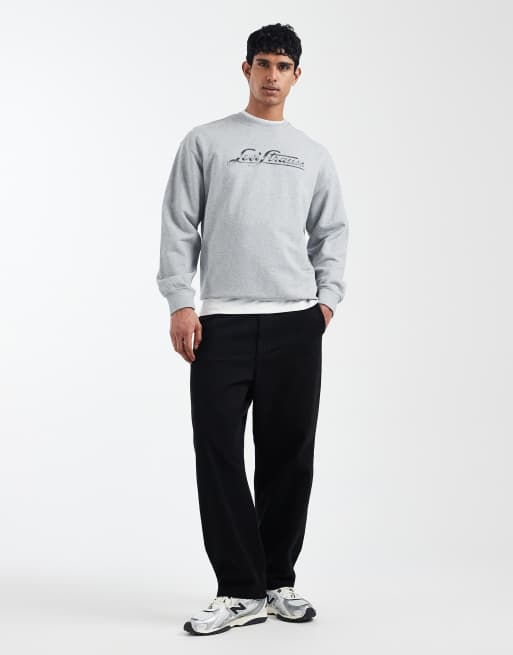 Levi's afslappet sweatshirt med grafisk print i grå, 2 af 5