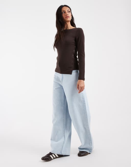 Levi's allie asymmetric long sleeve jersey top in khaki, 2 of 4
