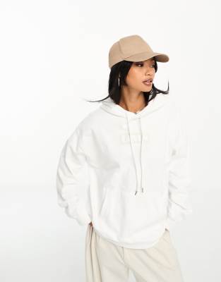 Levi's ama graphic standard hoodie with box logo in white