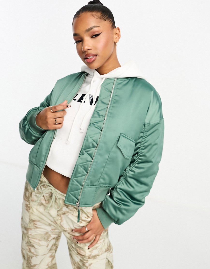 Levi’s Andy Techy bomber jacket in green