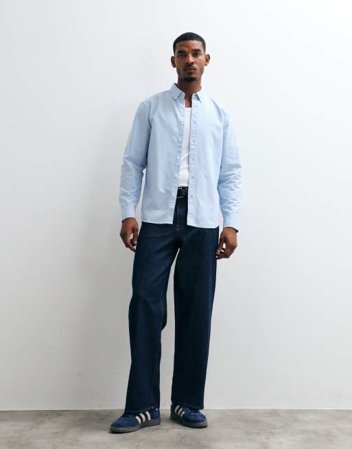 Levi's – Authentic – Locker geschnittenes Oxford-Hemd in Hellblau mit Knopfleiste und farblich abgestimmtem Logo, 2 von 5
