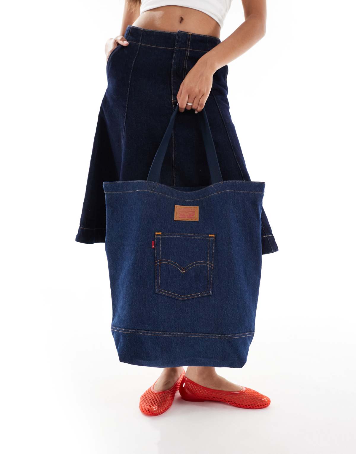Levi's back pocket denim tote bag in blue