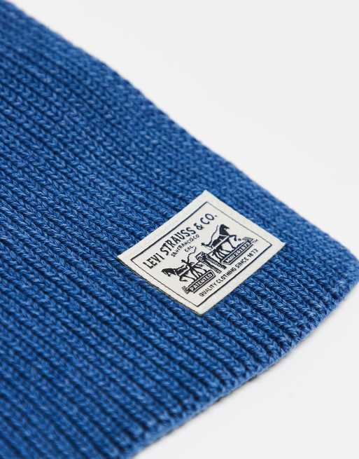 Levi's backpatch knit scarf in mid blue, 2 of 3