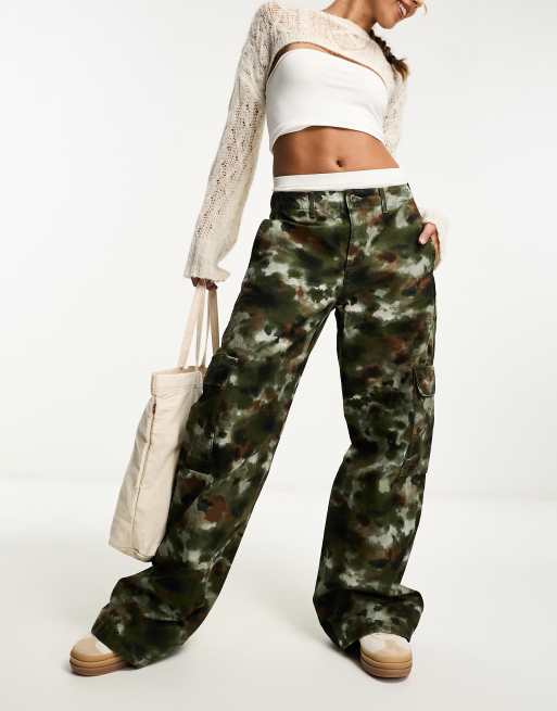 Lw Plus Size Camo Print Side Pocket Cargo Pants Camouflage Mid