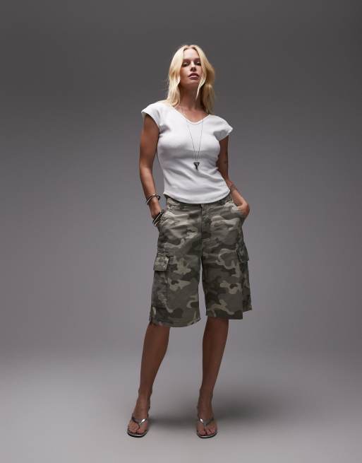 Levi's baggy dad cargo shorts in camo