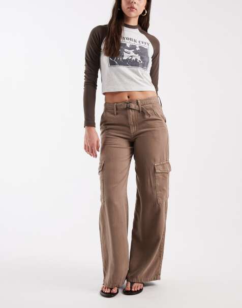 Levi's baggy dad cargos in brown