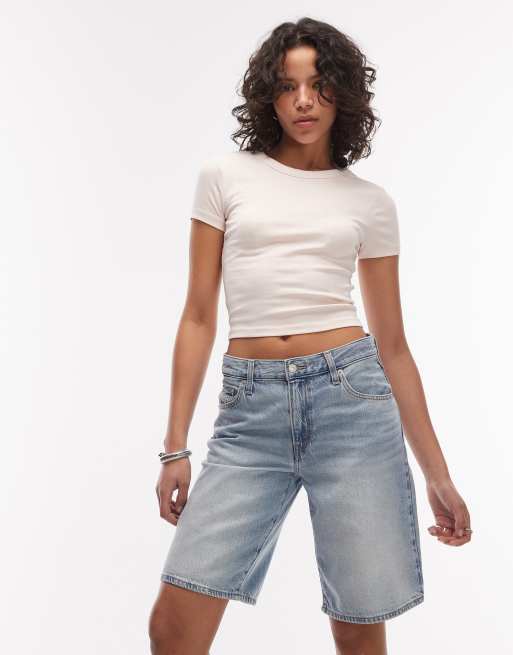 Levi's baggy dad denim jort in light blue, 2 of 5